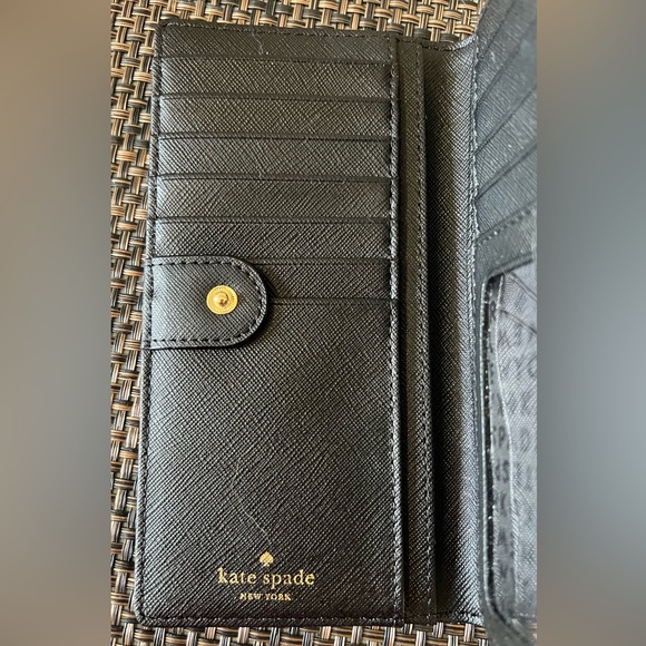 Kate Spade ♠️ Bifold wallet - Picture 4 of 6